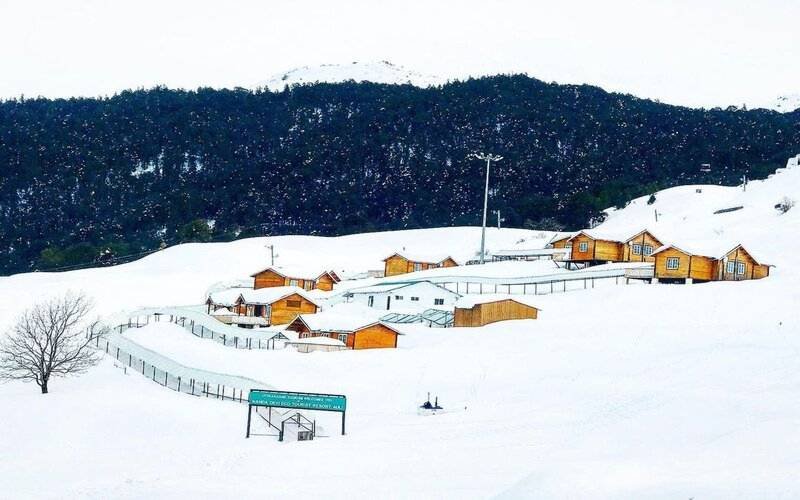 Hotels to Stay in Auli